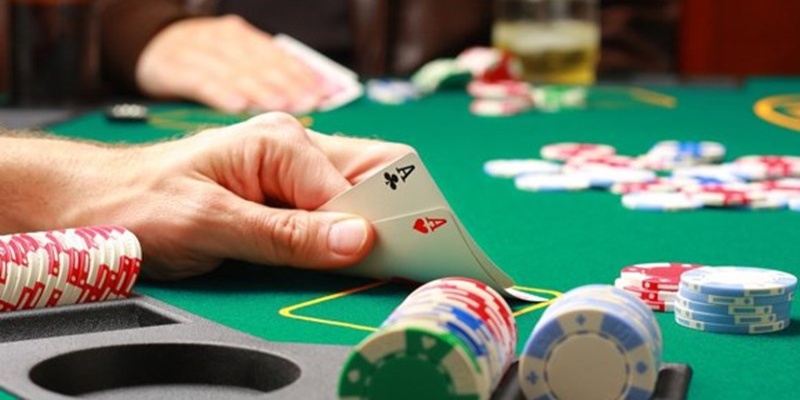 Cách để trở thành cao thủ Poker cùng Tài Xỉu